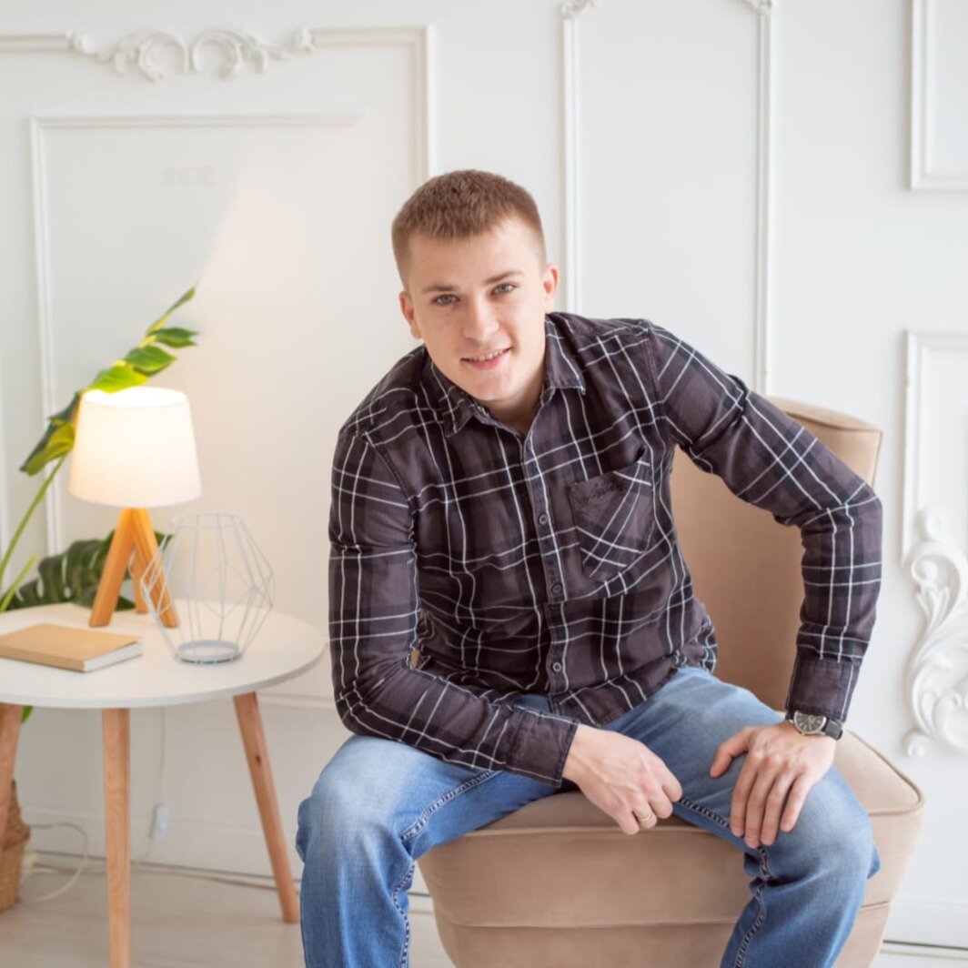Владислав Владимирович Щ.