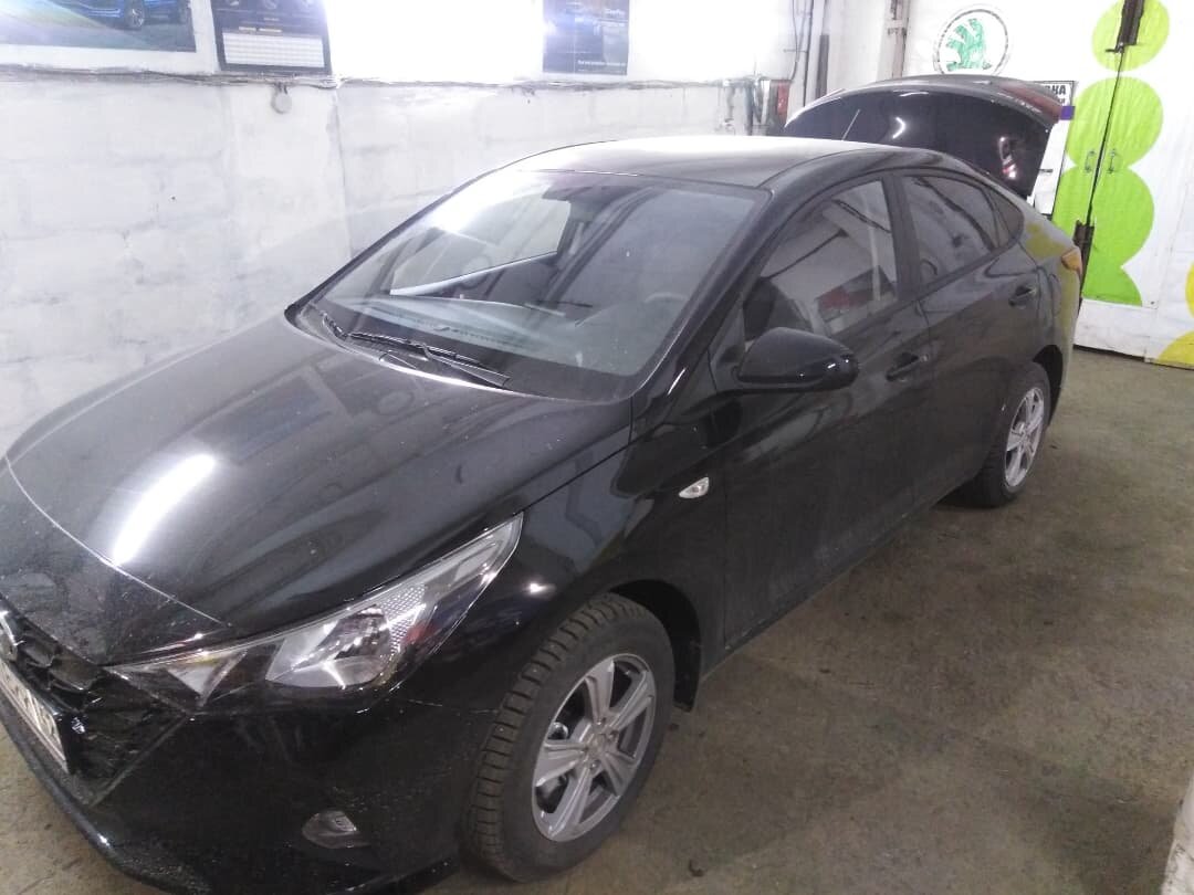 авто, автомобиль, hyundai solaris, мазда 6 2008, Hyundai Solaris