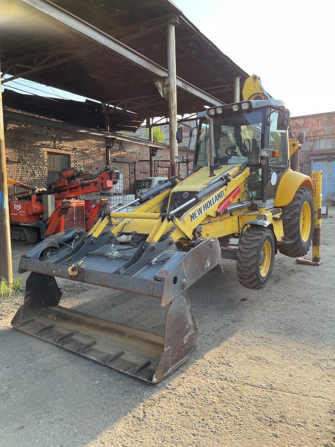 экскаватор погрузчик jcb, трактор jcb 3cx, погрузчик jcb, caterpillar 428e, jcb 3cx 2012