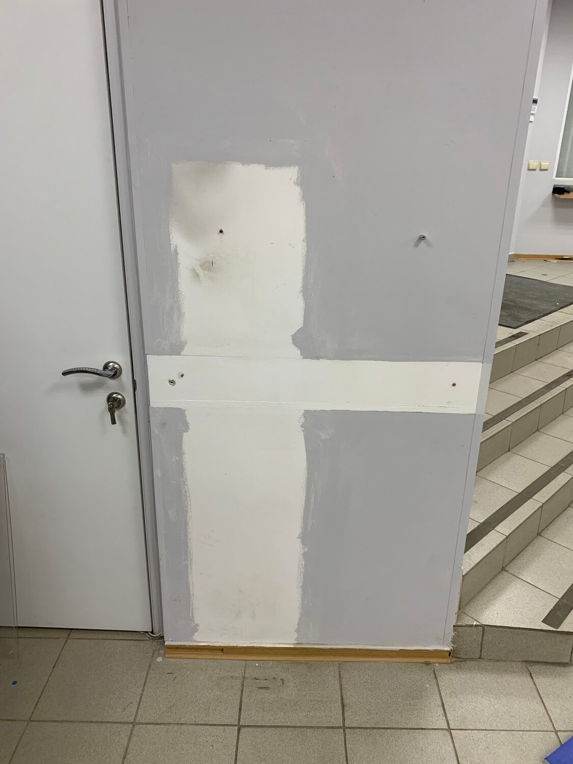 дверь входная металлическая от застройщика пик, дверь, двери пик от застройщика, тамбурные перегородки с дверью, противопожарная дверь