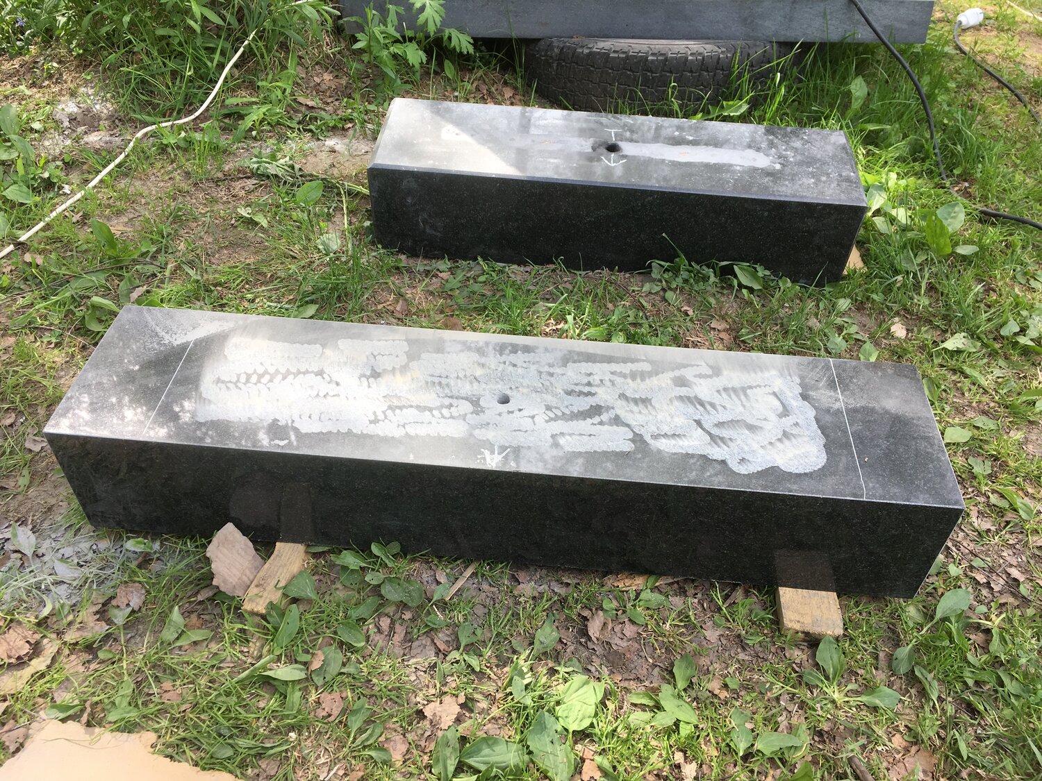 городское кладбище в петергофе, могила, самая первая могила, кладбище, новое кладбище тихвин