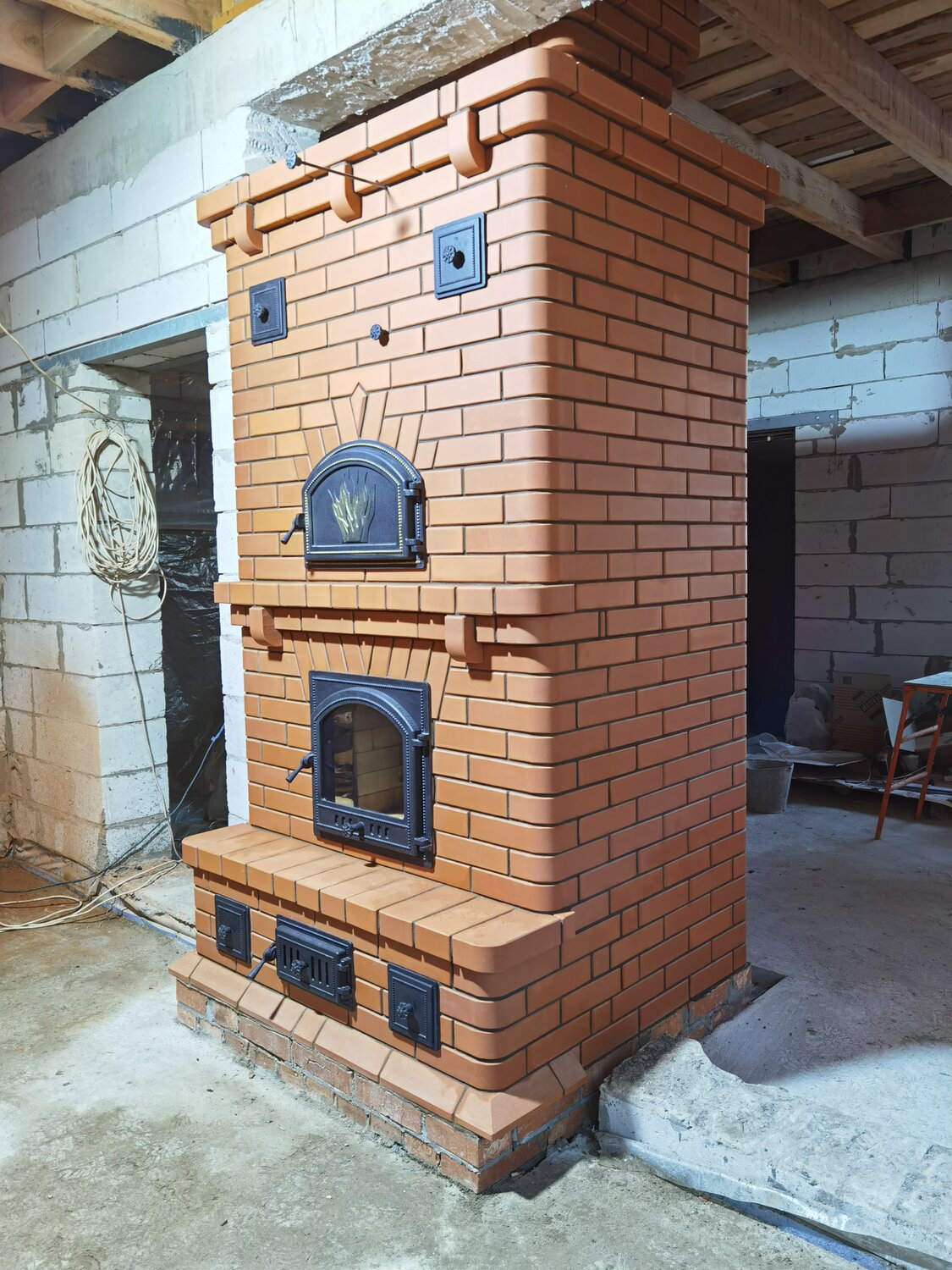 отопительно-варочная печь из кирпича lode, кирпичная печь для дома, кирпичная печь, каминопечь кирпичная, кирпичная печь для дачи