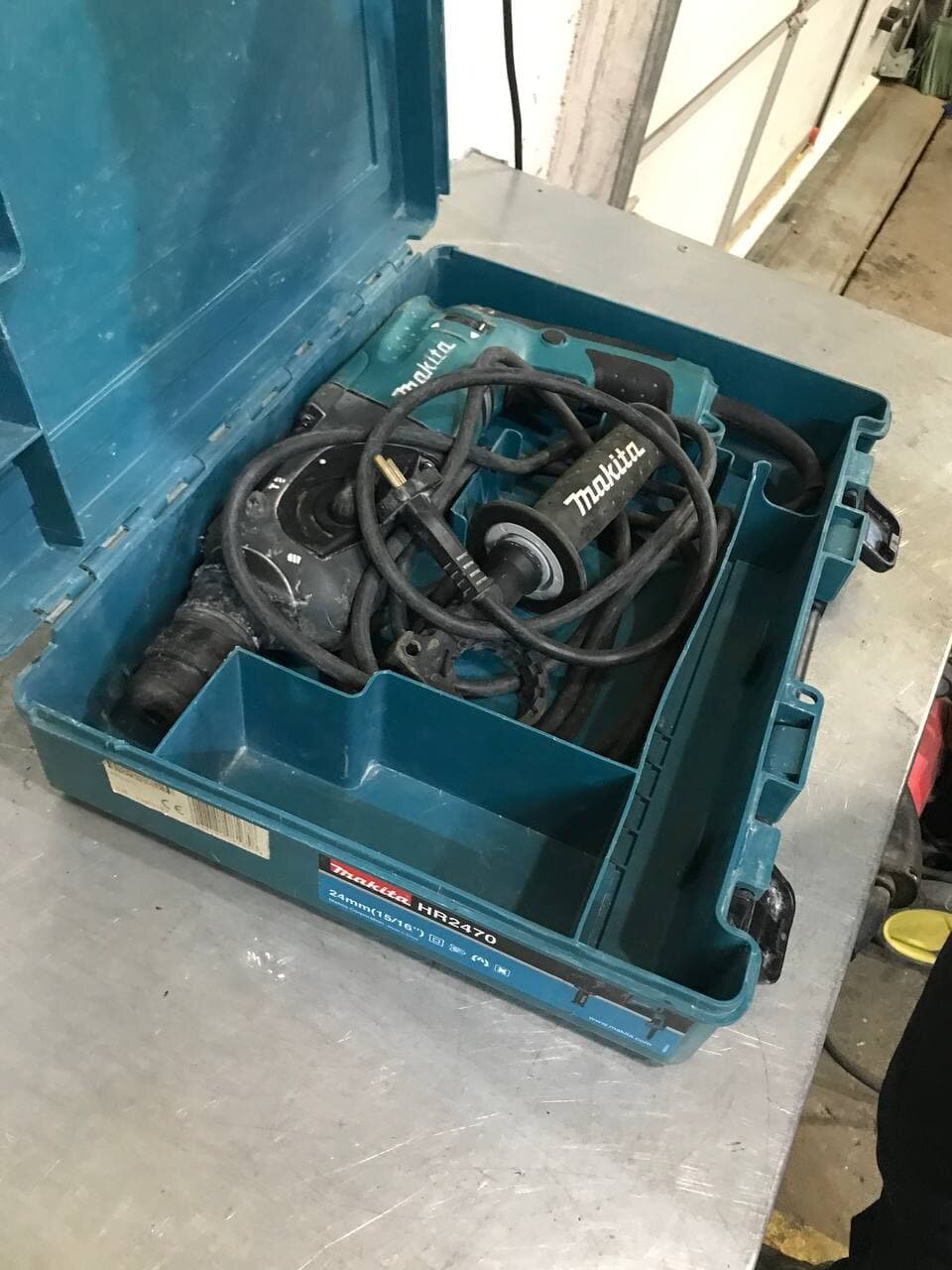 перфоратор makita, перфоратор макита, перфоратор макита нз-2470, перфоратор makita hr2450, перфоратор makita hr 2470