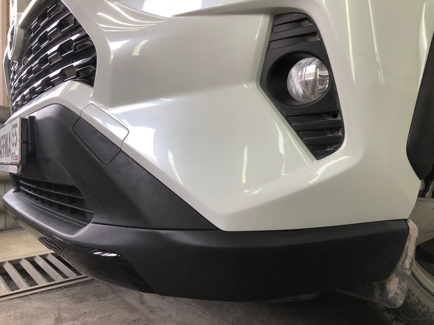 противотуманки toyota rav4 2021, toyota rav4 2019 с бампером, парктроники toyota rav4 2018, автомобиля, toyota rav4