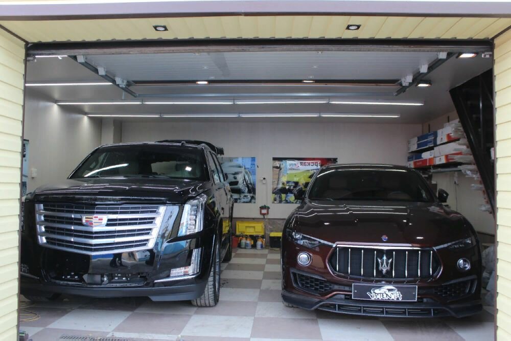 cadillac escalade, кадиллак эскалейд автосалон, кадиллак эскалейд 4 поколения платинум, кадиллак эскалейд 21, кадиллак эскалейд 2016