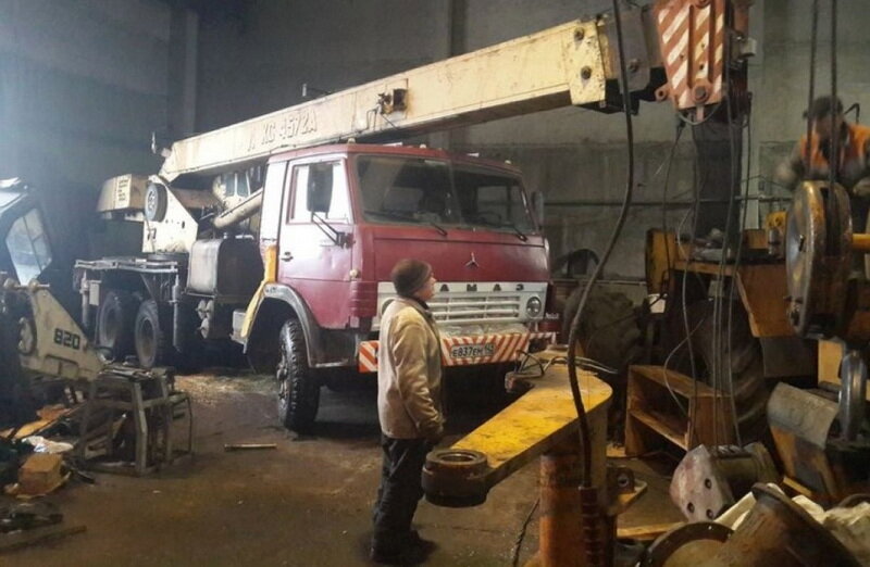 камаз 55111 автокран, сварка автокрана, маз 14 тонник кран, кран коллектора маз 5337, автомобильный кран