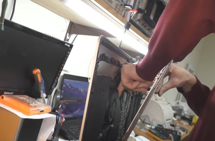 Чистка Imac от пыли