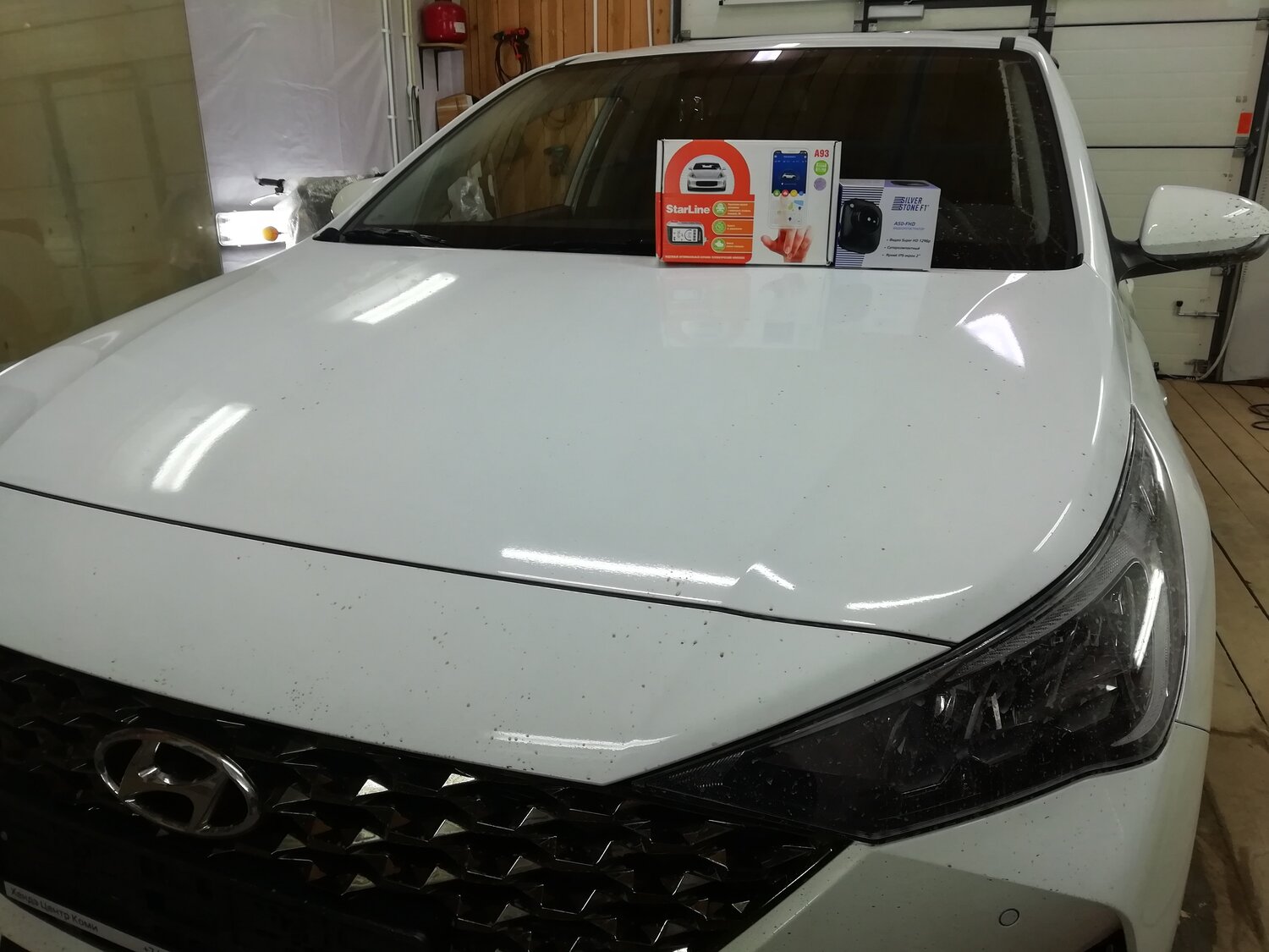 авто, автомобиль, hyundai solaris, обклеиваем солярис 2 плёнкой, прозрачная пленка
