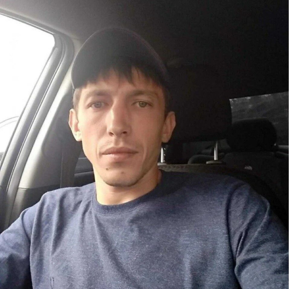 Динар Карамов