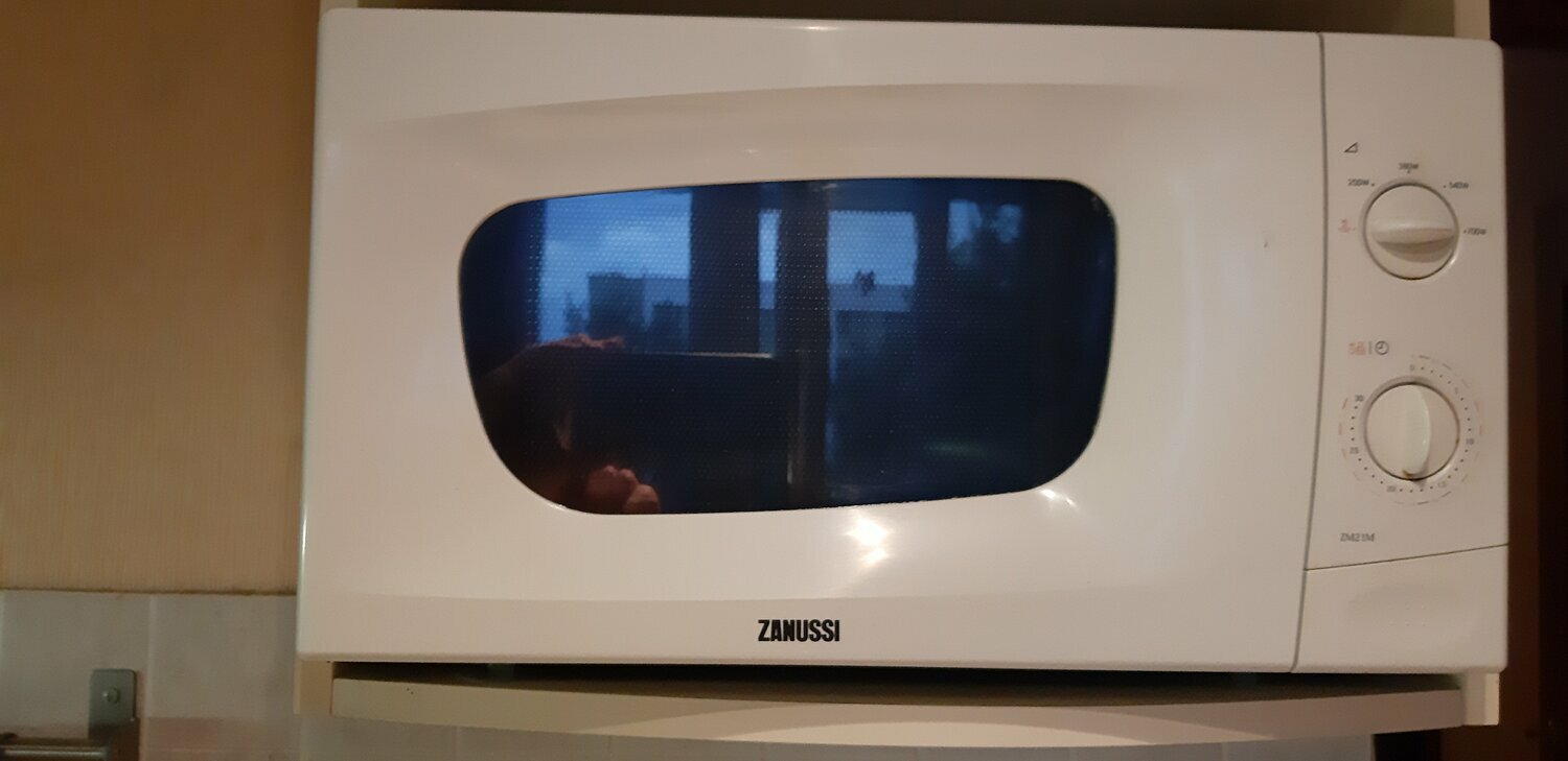 микроволновка занусси zm21m1, микроволновая печь занусси, микроволновая печь, микроволновая печь zanussi zmc 19m, бытовая техника