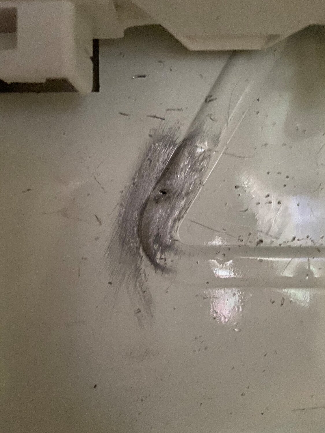 мелкий предмет, коррозия, автомобиль, трещина, легковые авто