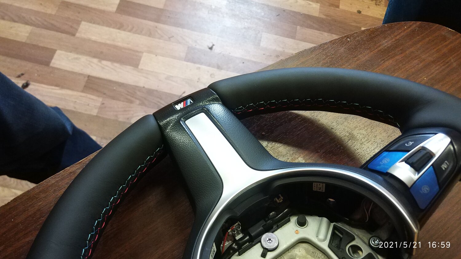кожаный руль, перешив руля, комплект для перетяжки руля бмв е46, рули, kia seltos перетяжка руля
