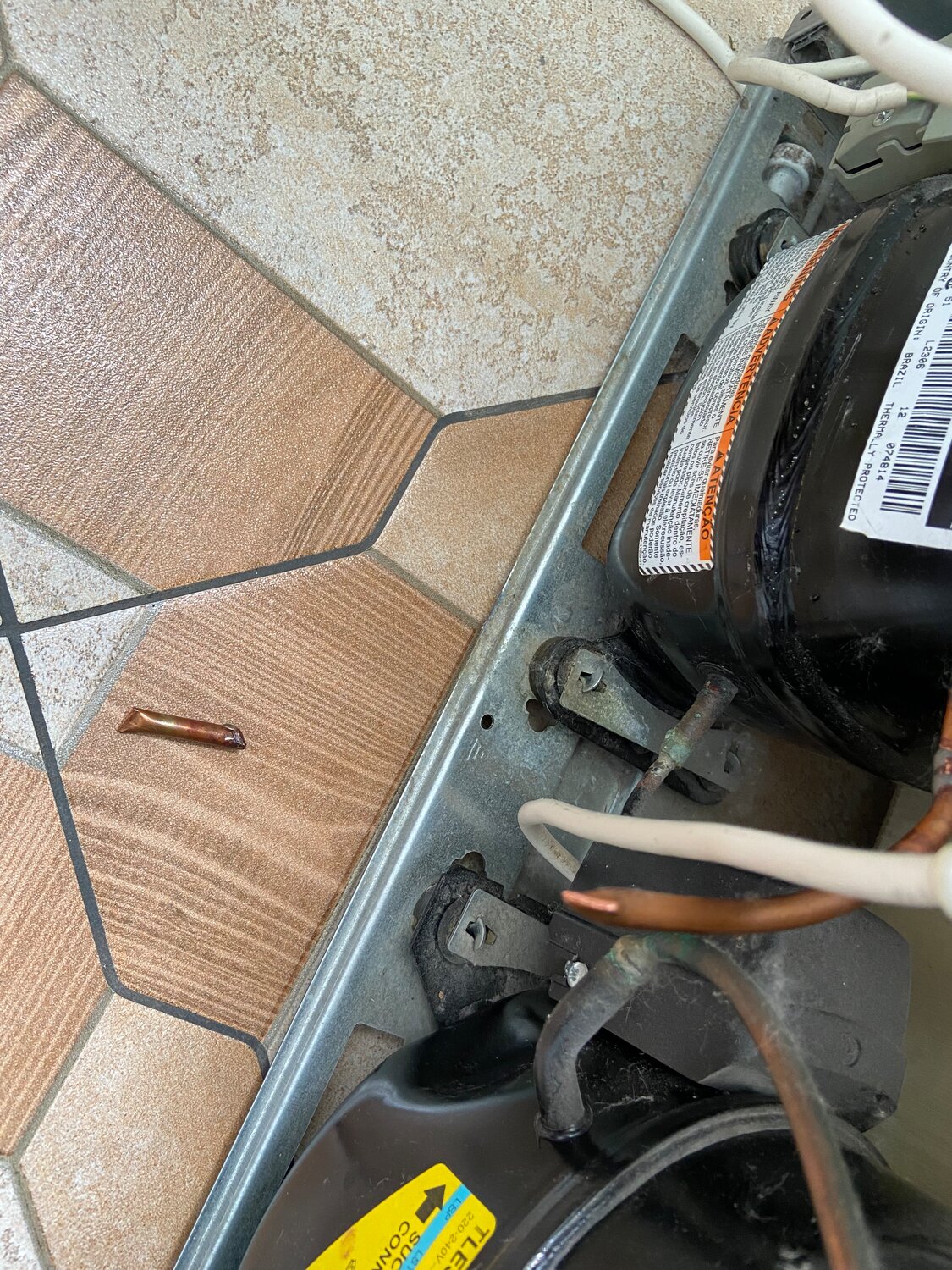 вентилятор гольф 6 печка, мерседес 211 дренаж кондиционера, деталь, дренаж