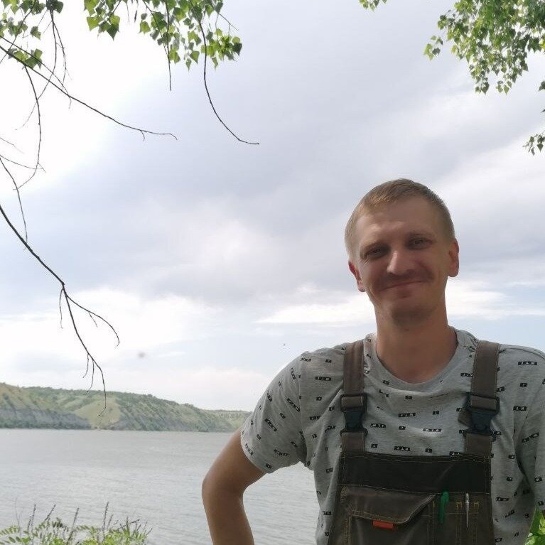 Александр Золотовский