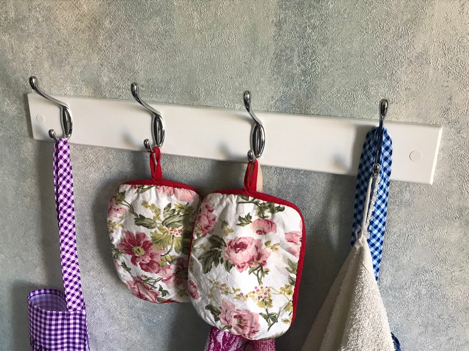 Монтаж других предметов интерьера