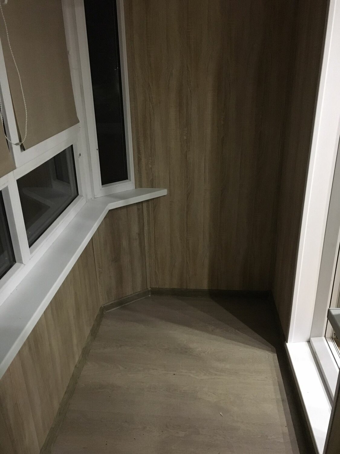 отделка балкона ламинатом, отделка балкона ламинированными панелями, отделка балкона, отделка балкона лоджии ламинатом, балкон под ключ