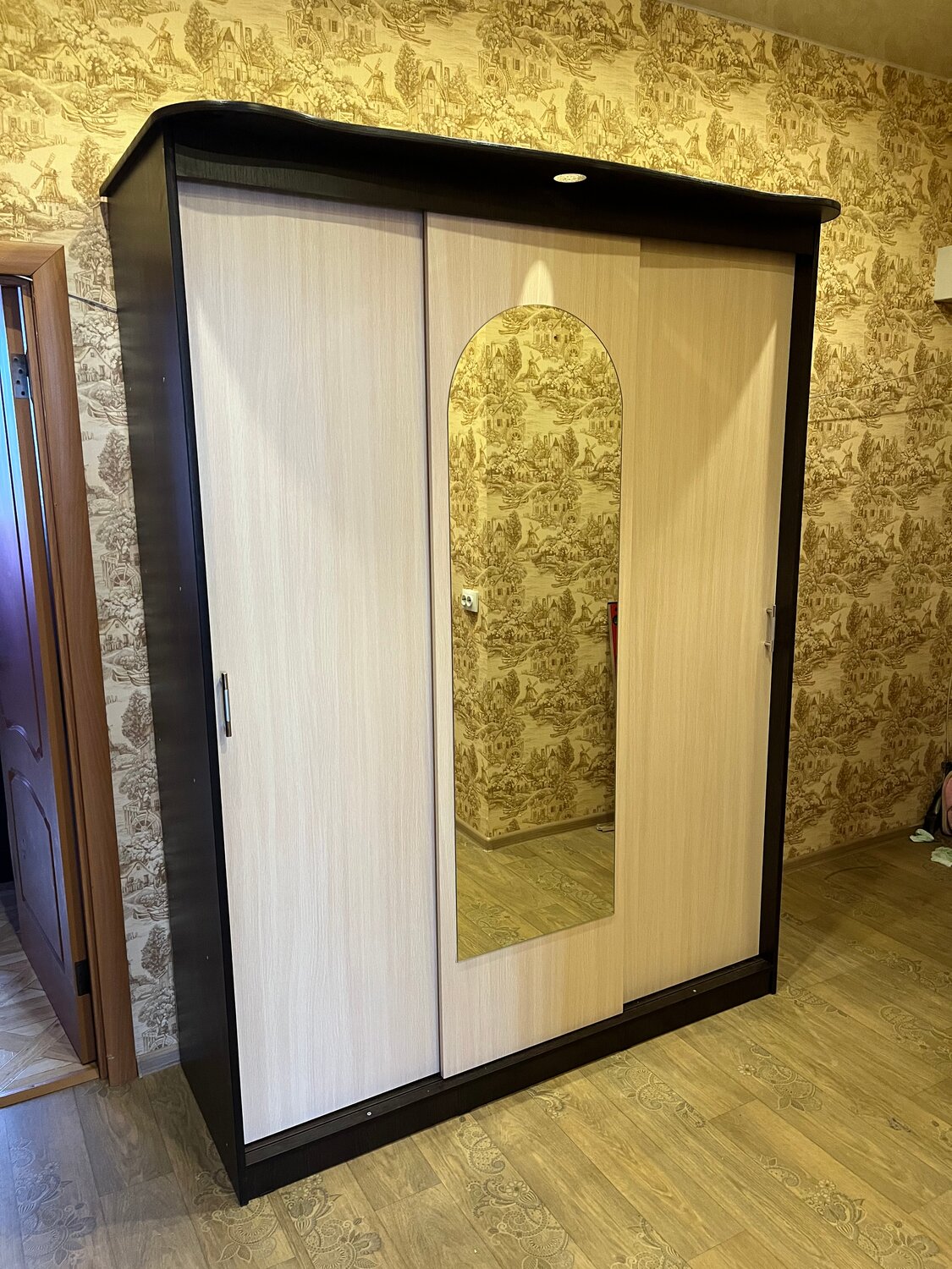 шкафы купе, встроенный шкаф купе цвет дуб, шкаф, шкаф купе кострома, шкаф купе с зеркалом и вставками