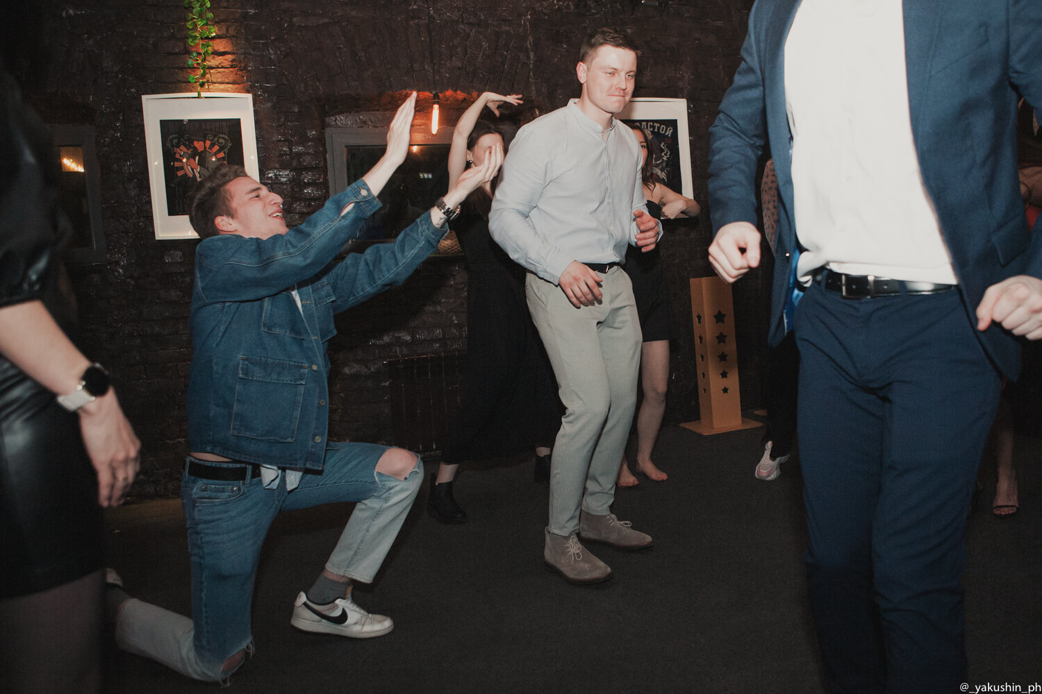человек, вечеринка, корпоратив, в клубе, party