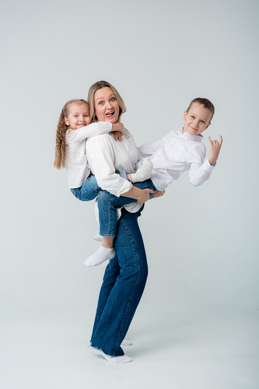 ребенок, семейная фотосессия в студии, человек, фотосессия семейная, шаршавицкая