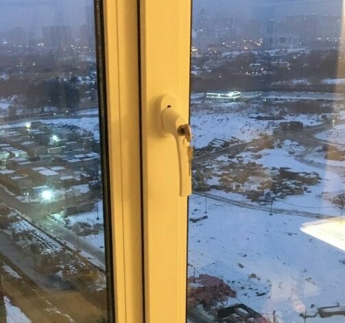 окна, из окна, вид из окна, улица, дом
