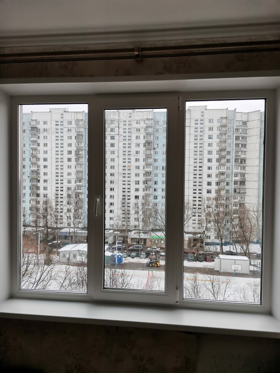 Монтаж подоконников