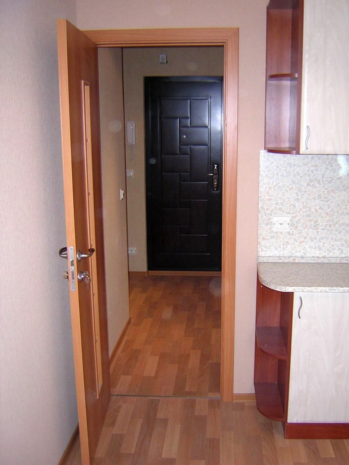 квартира, комната, жилой комплекс, отделка комфорт, 43м2 97 серия с кладовкой
