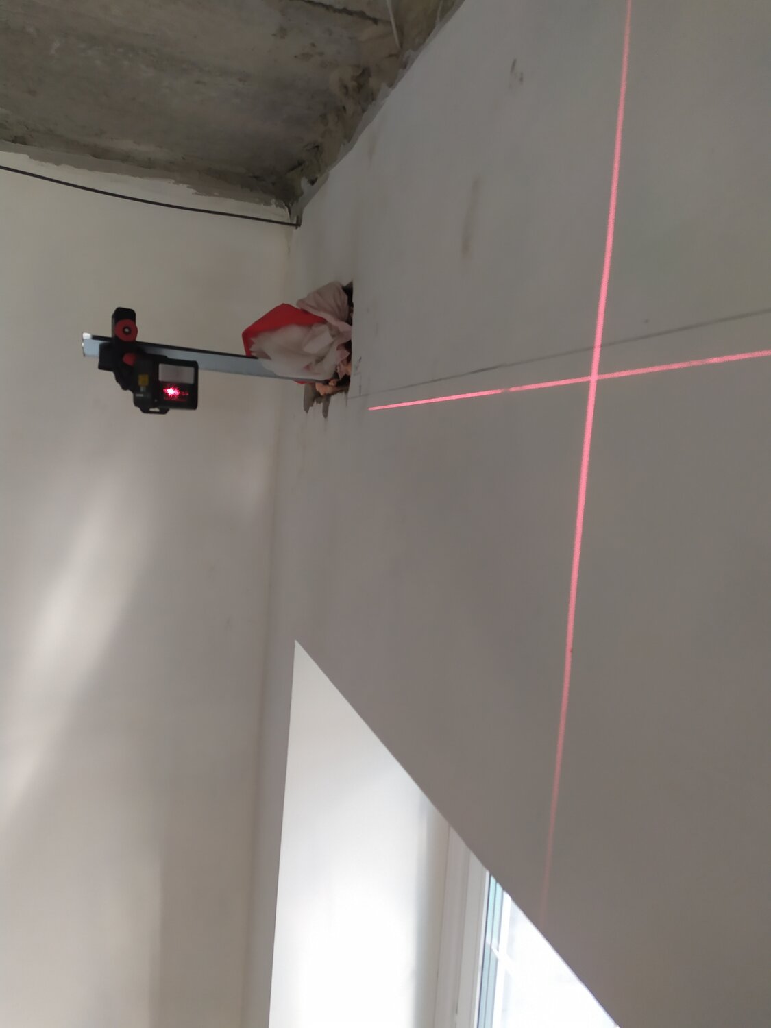 лазерный уровень, лазерный нивелир 90 градусов, лазерный уровень kaitian 3d red, лазерный построитель плоскостей 4 d, лазерный нивелир