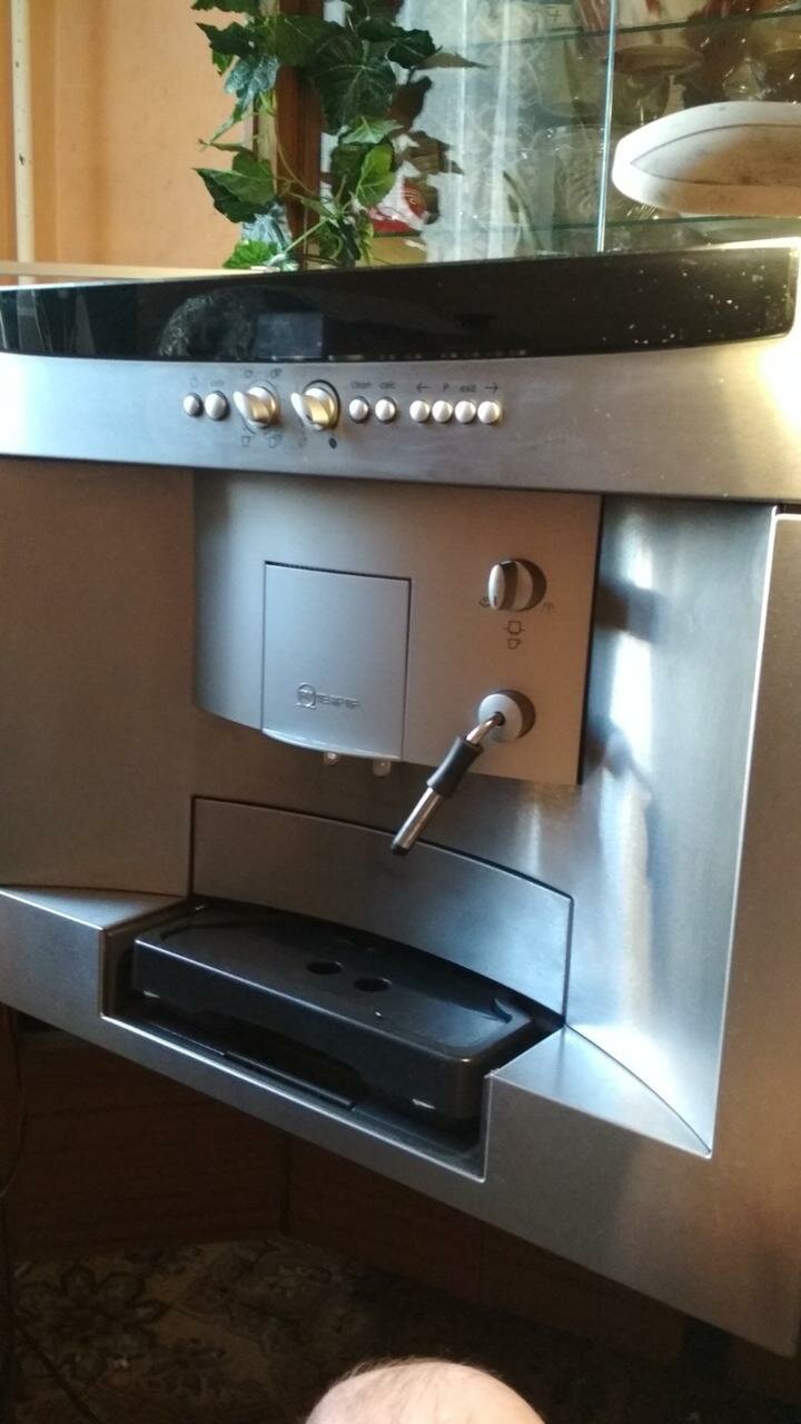 кофемашина siemens tk 68e571, кофемашина, бытовая техника, встраиваемая кофемашина siemens tk 68e571, кофемашина neff c7660