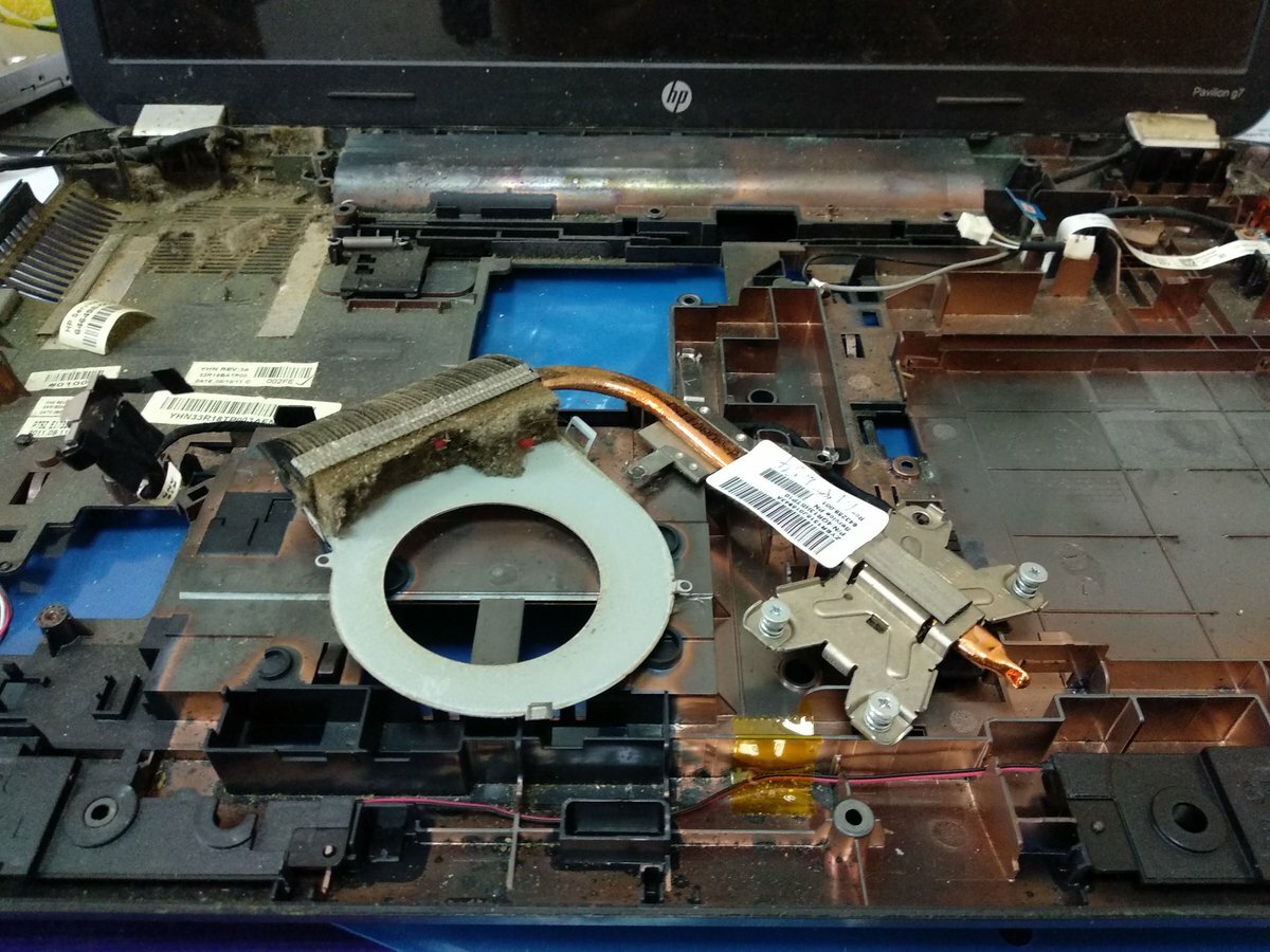 апгрейд ноутбука asus k701c, разбор ноутбука lenovo g580, asus x501a материнская плата, корпус ноутбука acer 5560, lenovo g570 снизу