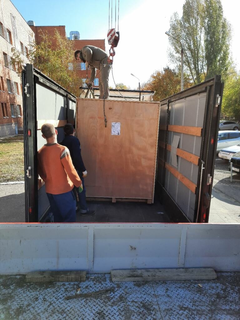 грузчики переезды, квартирный переезд фасад, квартирный переезд, грузчики, газель с грузчиками