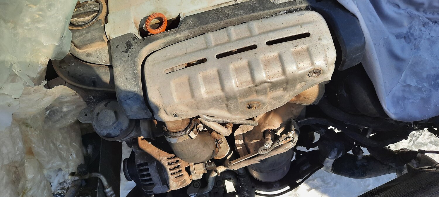 катализаторы honda legend 2006, додж стратус катализатор, выкидывает масло в выпускной коллектор пежо 407 дизель, сайлентблок заднего редуктора bmw e46, автомобиль