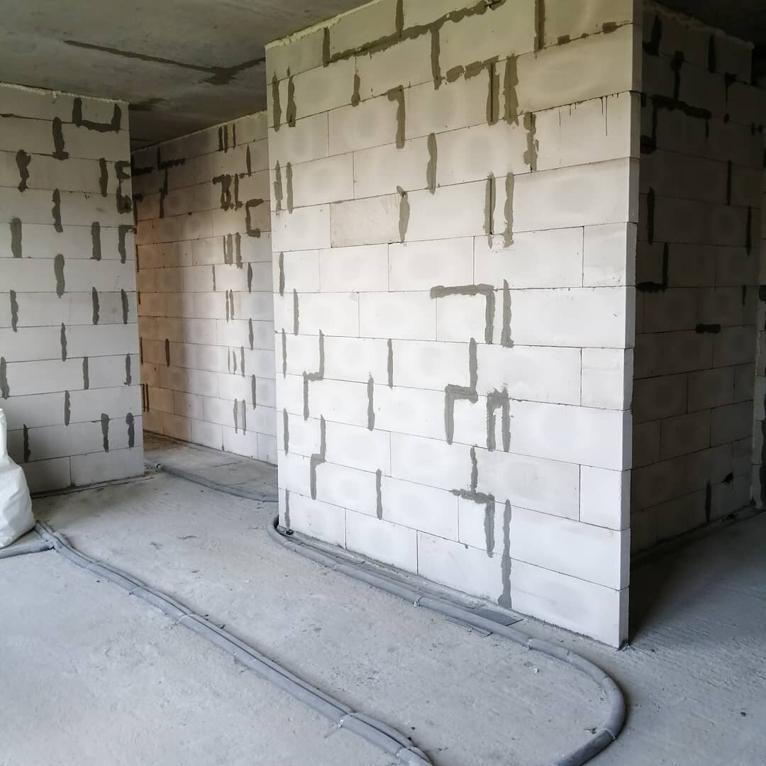межкомнатные стены из газобетонных блоков, межкомнатные стены из пеноблоков, перегородки из газобетонных блоков 100, перегородки из газосиликатных блоков, перегородки из газобетонных блоков