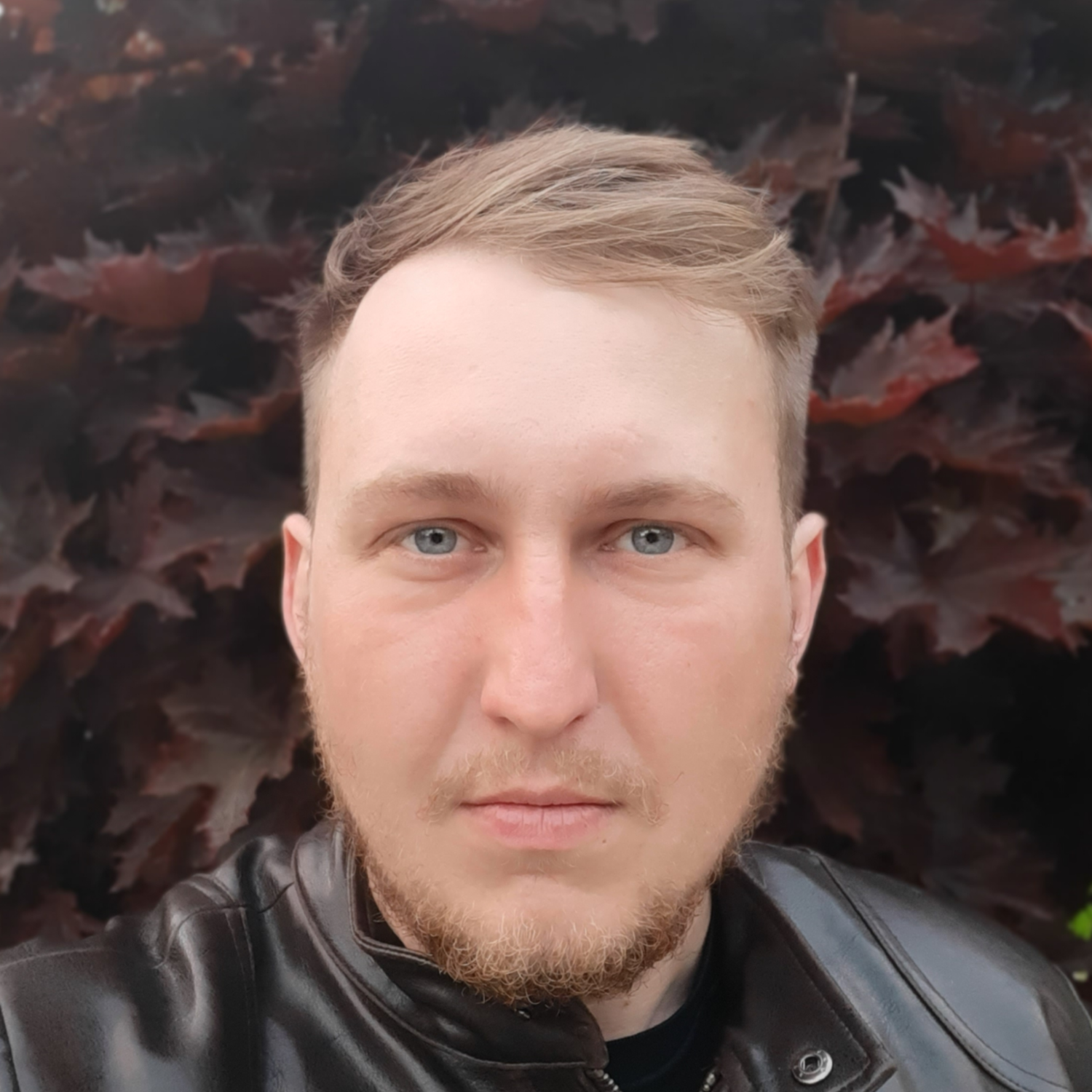 Илья Шостак