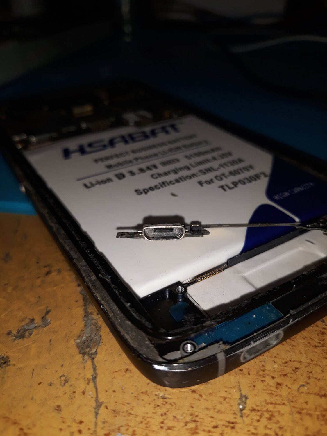 батарея для телефона, вздутый аккумулятор iphone, вздутый аккумулятор iphone 7, аккумулятор телефона, iphone repair