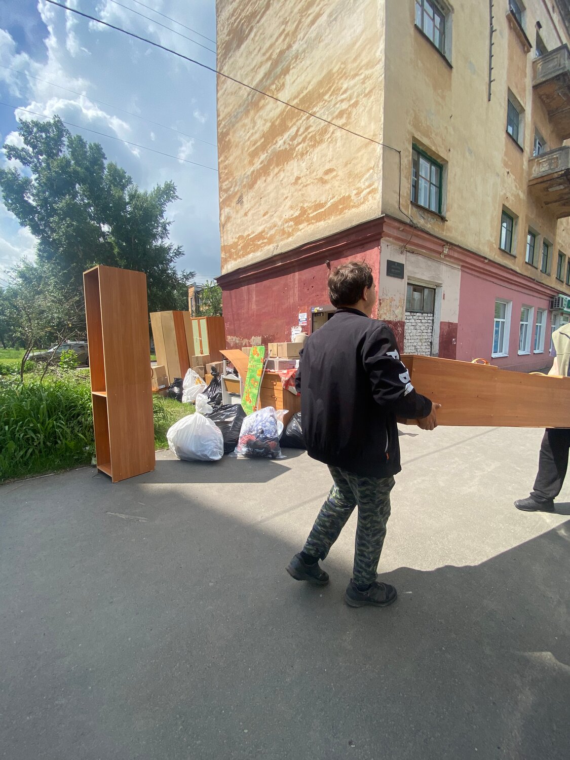 мебель, переезды грузчики, молодёжь грузчики, грузчик, перевозка пианино с грузчиками в одинцово