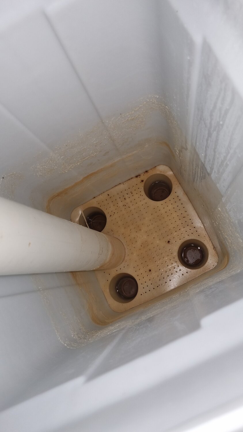ac clogged drains, сливной бачок, засор, дренаж кондиционера, сантехника