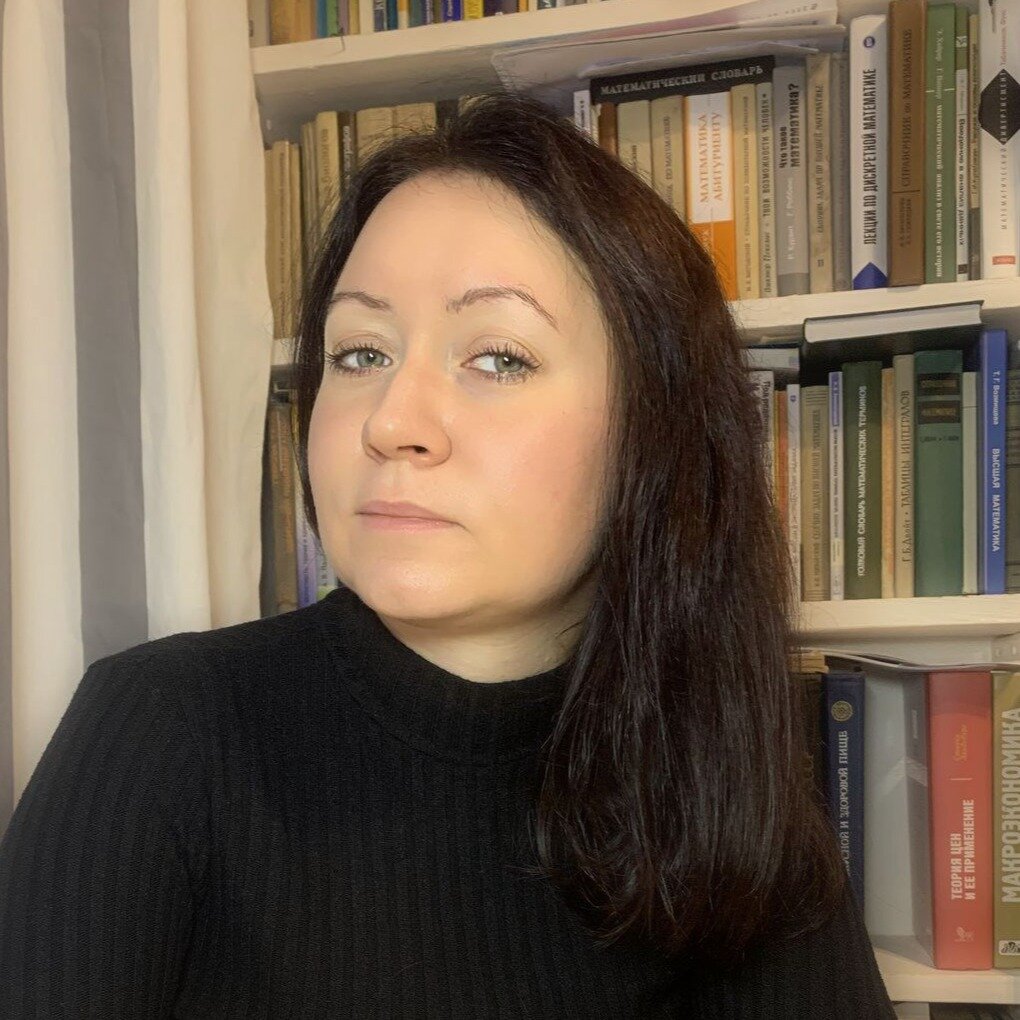 Захарова Елена