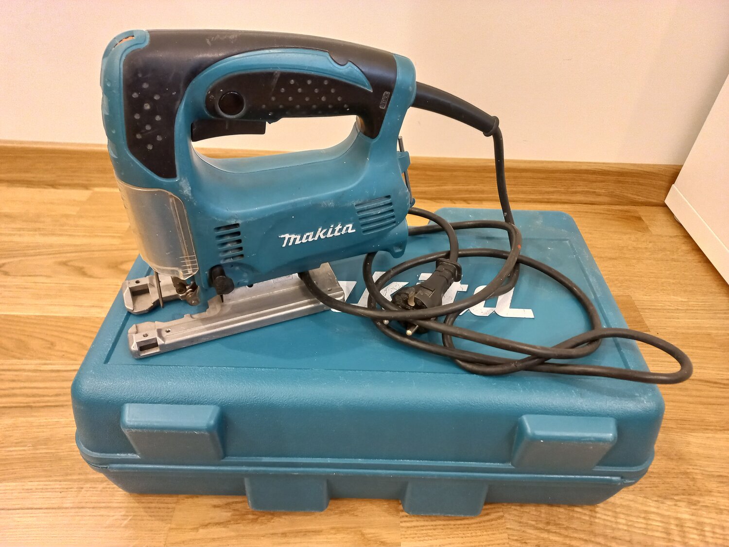 лобзик makita 4329, лобзик makita, электролобзики makita 4329, электролобзик макита, электролобзик