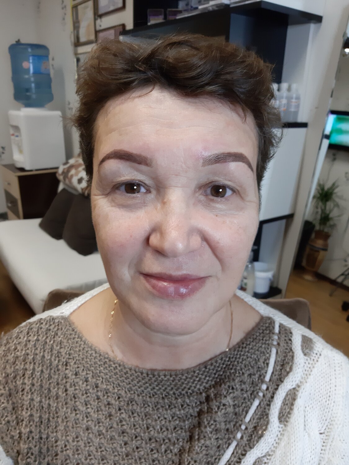 девушка, татуаж, макияж брови, брови, перманентный макияж