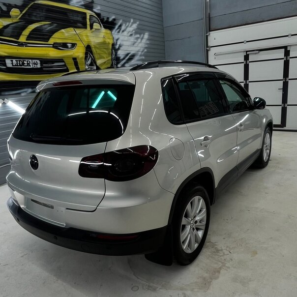 volkswagen tiguan, белый фольксваген тигуан, volkswagen tiguan 2015, volkswagen tiguan 2010, Renault Laguna III Рестайлинг