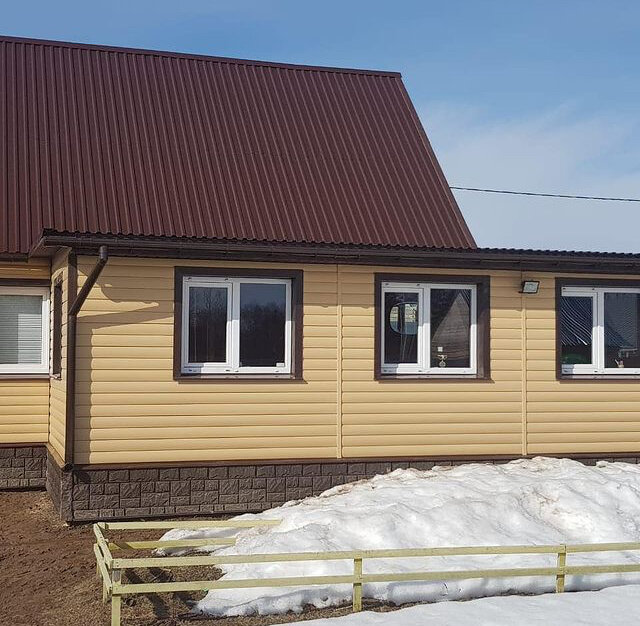 Обшить дом сайдингом с утеплителем