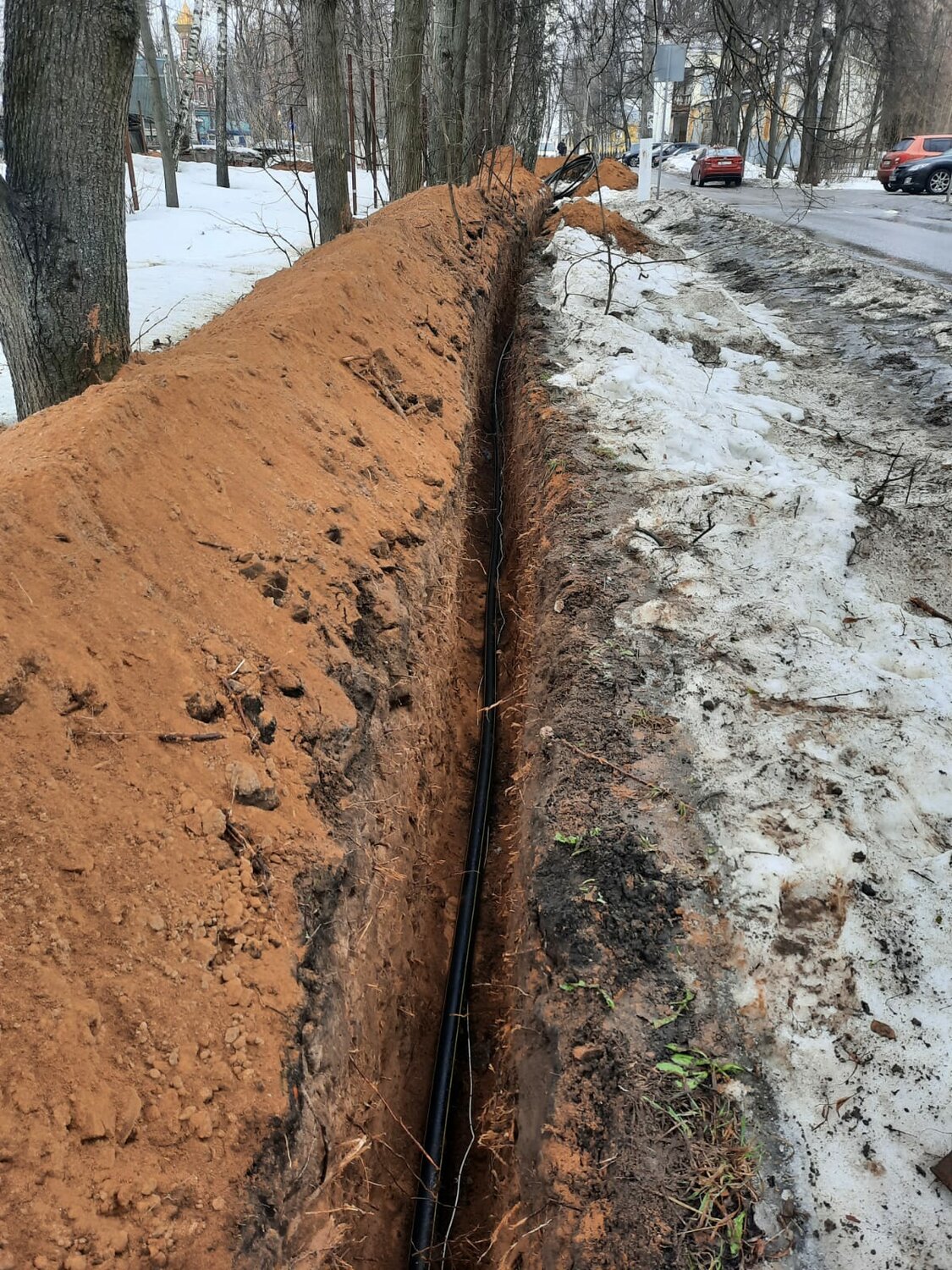 траншея, копка траншей, траншея для прокладки кабеля, копка траншей под кабель, прокладка сетей канализации вчшг 200 траншея