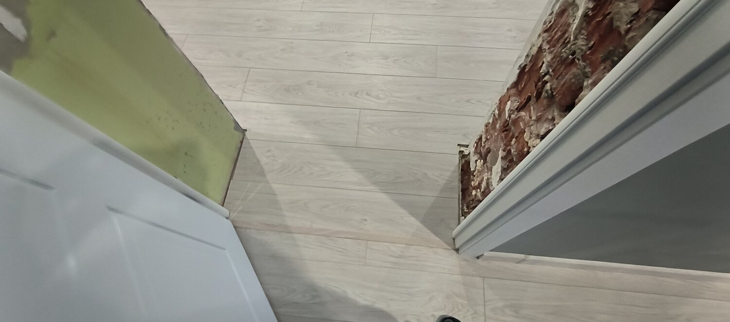 ламинат, паркетная доска, плинтус, плинтус ultrawood base 5214, плинтус в цвет пола