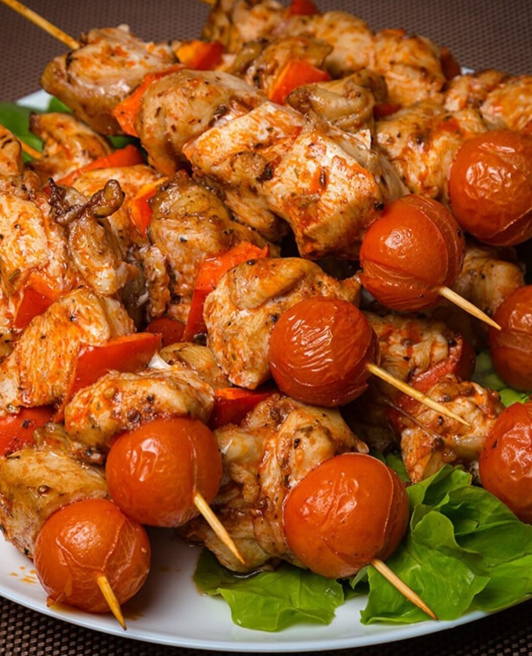 шашлычки на шпажках, куриные шашлычки на шпажках в духовке, куриные шашлычки на шпажках, куриные шашлычки, шашлык из курицы