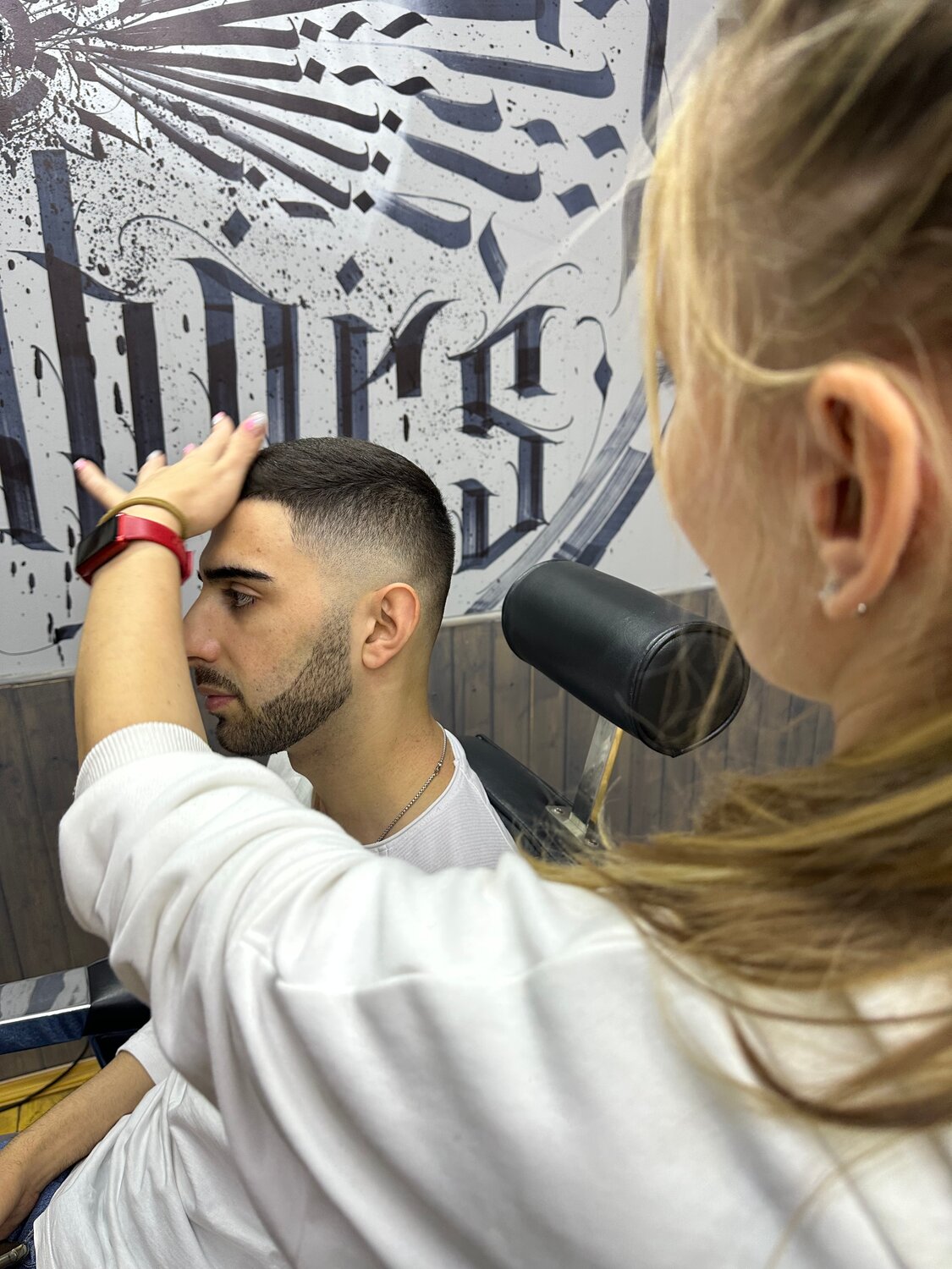 барбер стрижки, стрижка бороды в барбершопе, блэк стар барбершоп, барбершоп самара, мужские стрижки барбер