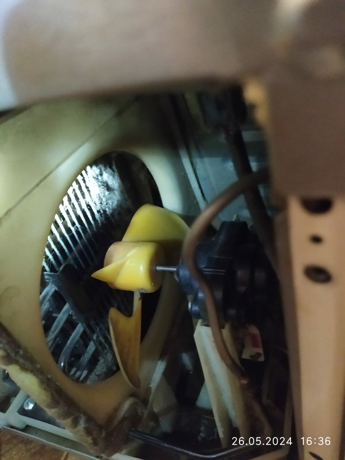 вентилятор печки марк 2, моторчик печки на тойота виста, вентилятор отопителя на москвич 412, вентилятор радиатора, мотор печки