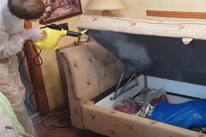 химчистка мягкой мебели на дому, чистка дивана, химчистка дивана на дому, чистка мягкой мебели, химчистка дивана