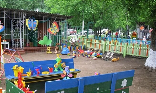 украшение площадки в детском саду, площадка детского сада, детские площадки в детском саду, украшение площадки в детском саду летом, украшение детской площадки