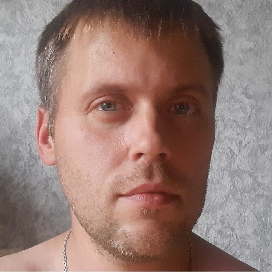 Антон Горстков