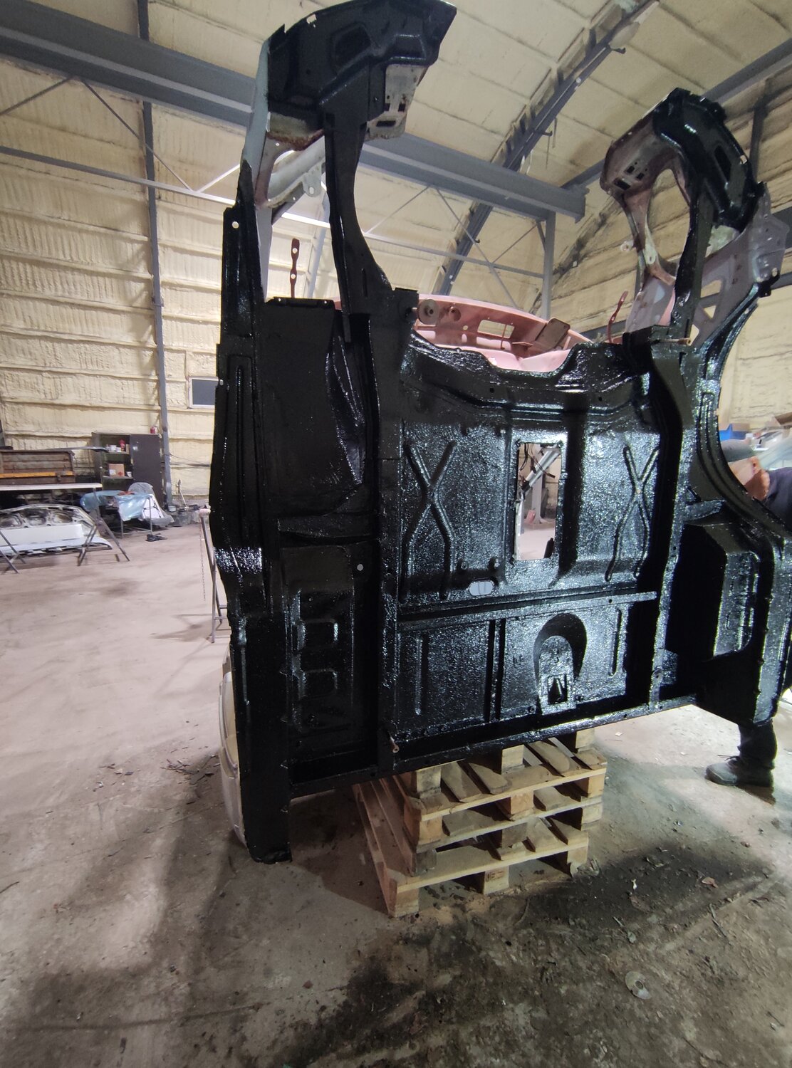 днище кабины газ 3302, дно кабины газель 3302, днище газ 69, кабина газель 3302, кузов